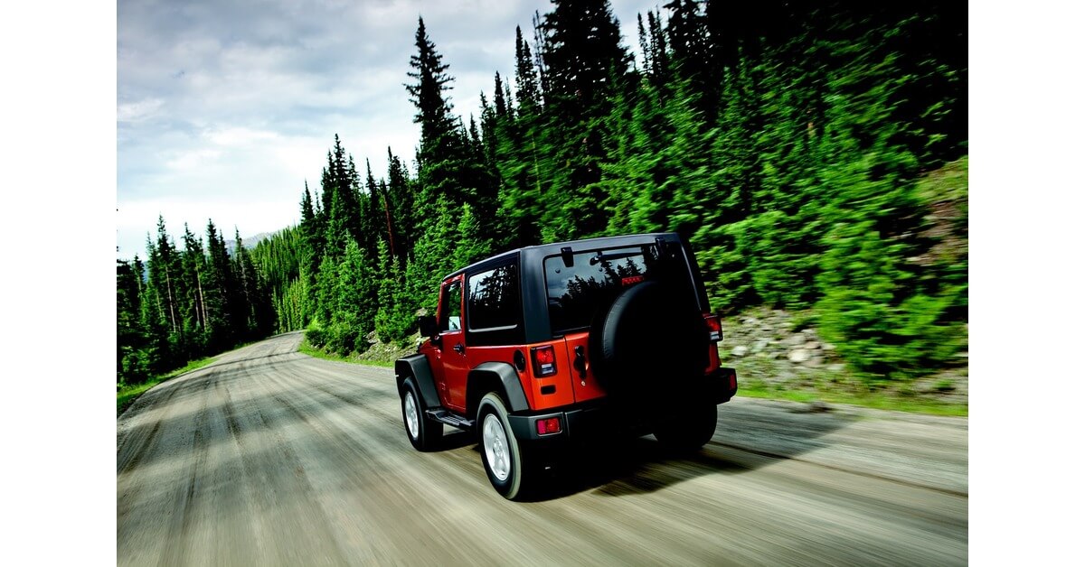 red-kids-vtx-4-wheeler-jeep